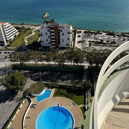 Sunrise Seaview 8 Floor - Torre 3 Castelos Apartment