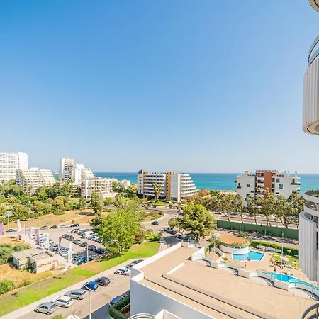 Sunrise Seaview 8 Floor - Torre 3 Castelos Apartment *