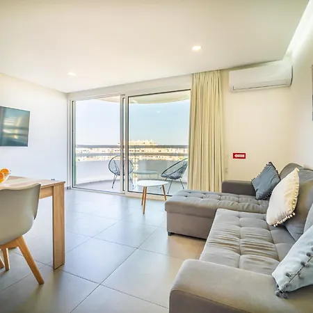 Sunrise Seaview 8 Floor - Torre 3 Castelos Apartman *